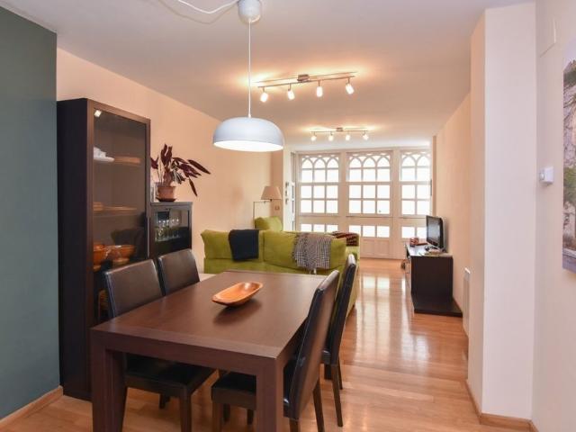 Piso de lujo de 75 m2 en alquiler en La Coruña, Galicia