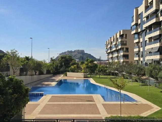 Piso exclusivo de 100 m2 en venta en Alicante, España