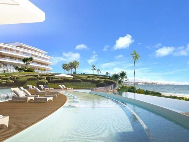 Piso de lujo de 78 m2 en venta en Estepona, Andalucía