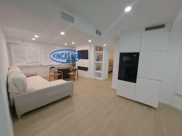 Piso de lujo de 80 m2 en venta en Alicante, España