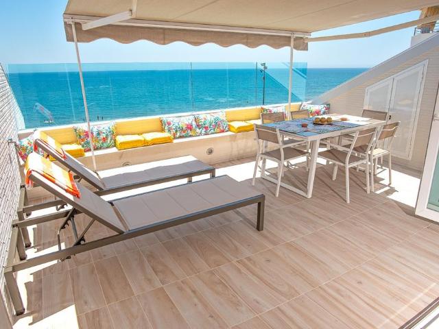 Piso de lujo de 80 m2 en venta en Fuengirola, España