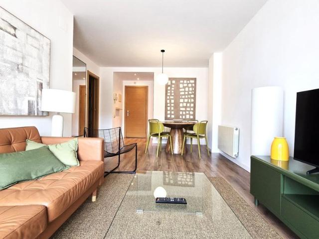 Piso de lujo de 80 m2 en venta en Molins de Rei, Cataluña