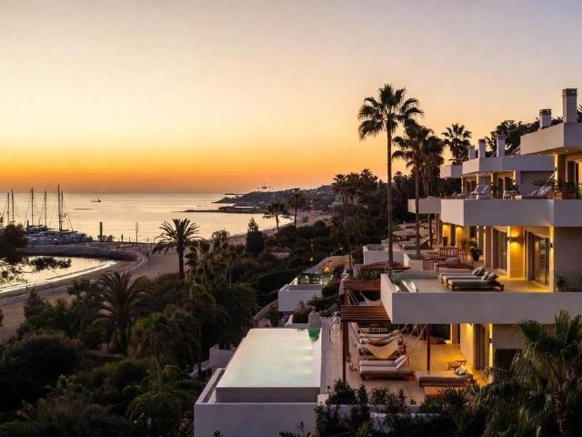 Piso de lujo de 80 m2 en venta en Torremolinos, Andalucía