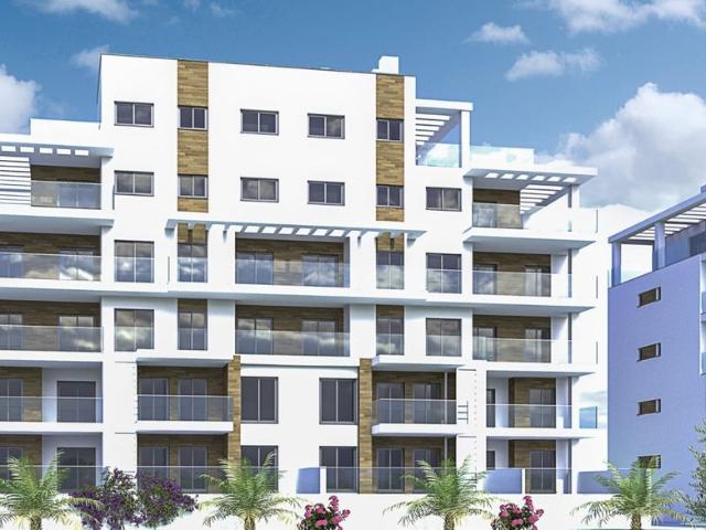 Piso de lujo de 81 m2 en venta en Pilar de la Horadada, España
