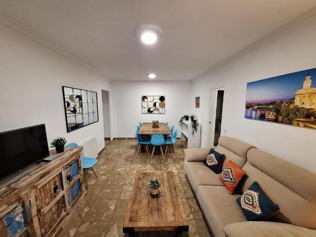 Piso de lujo de 85 m2 en venta en Sevilla, España