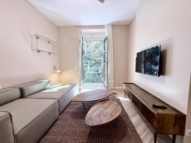 Piso de alto standing de 90 m2 en alquiler en Alicante, España