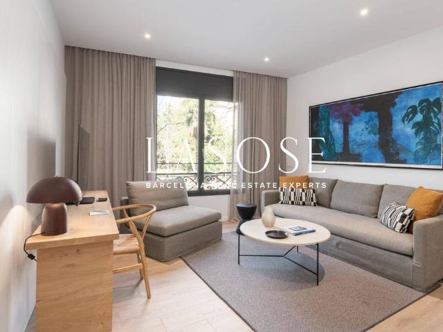 Piso de lujo de 90 m2 en alquiler en Barcelona, Cataluña