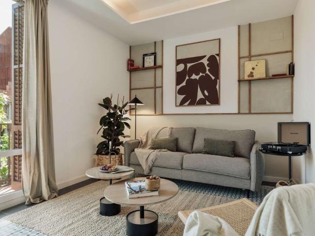 Piso de lujo de 90 m2 en alquiler en Barcelona, España