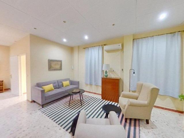 Piso de lujo de 91 m2 en venta en Sevilla, Andalucía