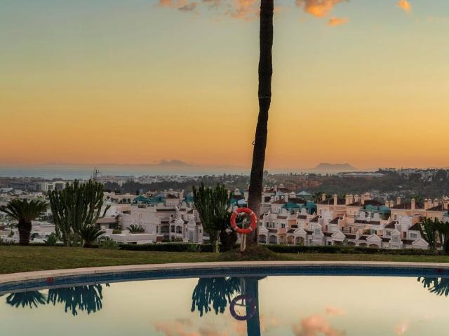 Piso de lujo de 92 m2 en venta en Marbella, Andalucía