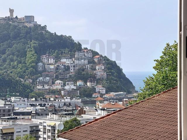 Piso de lujo de 92 m2 en venta en San Sebastián, País Vasco