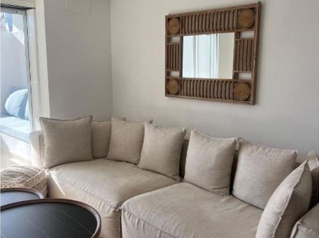 Piso de lujo de 92 m2 en venta en Puerto Banus, Marbella, Andalucía