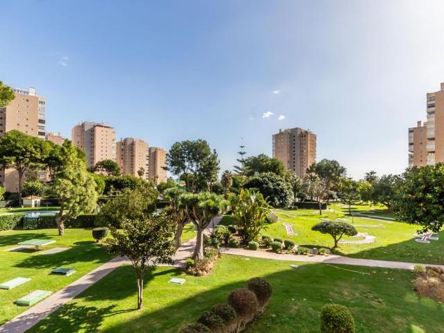 Piso de lujo de 94 m2 en venta en Torremolinos, España