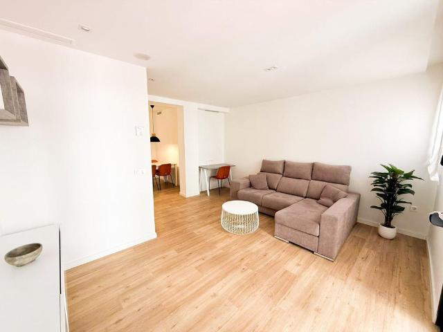 Piso de lujo de 95 m2 en alquiler en Valencia, Comunidad Valenciana