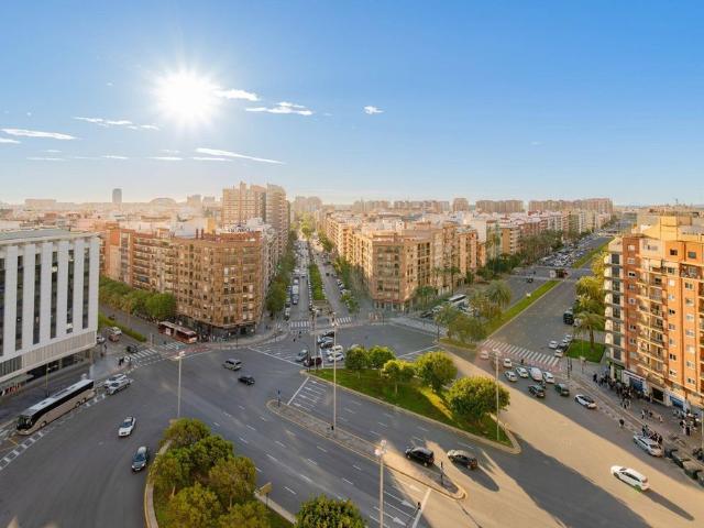 Piso de lujo de 95 m2 en alquiler en Valencia, Comunidad Valenciana