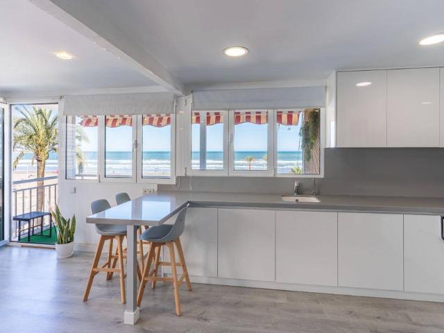 Piso de lujo de 95 m2 en venta en Cullera, Comunidad Valenciana