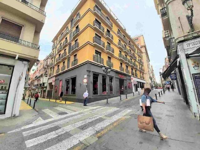 Piso de lujo de 95 m2 en venta en Alicante, España