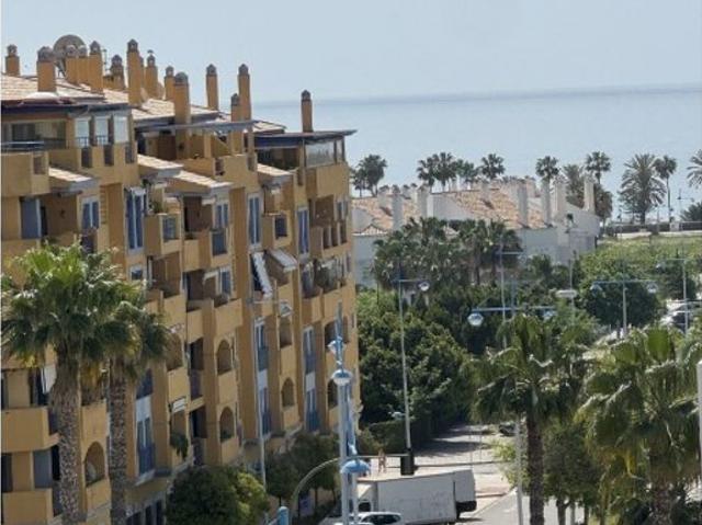 Piso de lujo de 95 m2 en venta en Nueva Alcantara, Marbella, Málaga, Andalucía