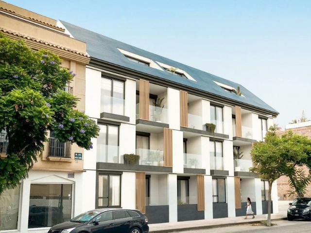 Piso de lujo de 97 m2 en venta en Fuengirola, Andalucía
