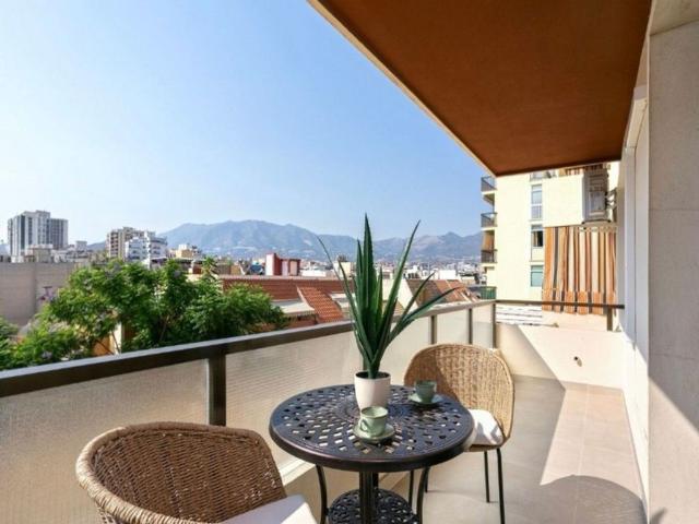Piso de lujo de 98 m2 en venta en Fuengirola, Andalucía