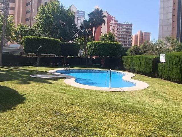 Piso de lujo de 99 m2 en venta en Benidorm, España