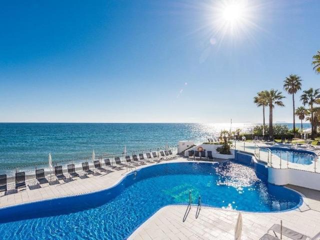 Piso de lujo en alquiler en Estepona, España
