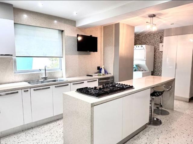 Piso de lujo en alquiler en Nueva Caracas, Venezuela