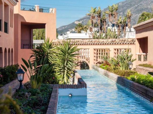 Piso de lujo en alquiler en Nueva Andalucia, España