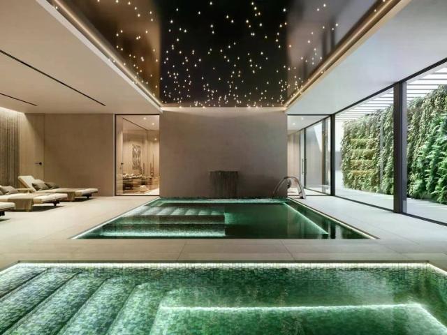 Piso de lujo en venta en Casares, Andalucía