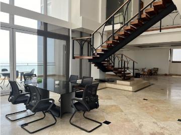 Piso de lujo en venta en Ciudad de Panamá, 130034 LuxuryEstate. Com