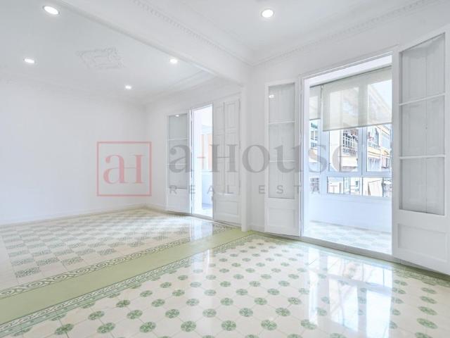 Piso de lujo en venta en Barcelona, España
