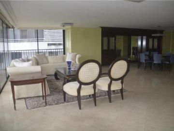 Piso de lujo en venta en Bella Vista, Panamá