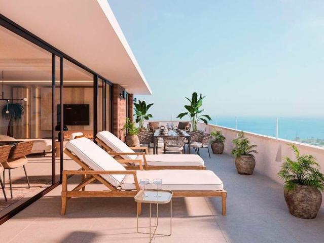 Piso de lujo en venta en Benalmádena, España