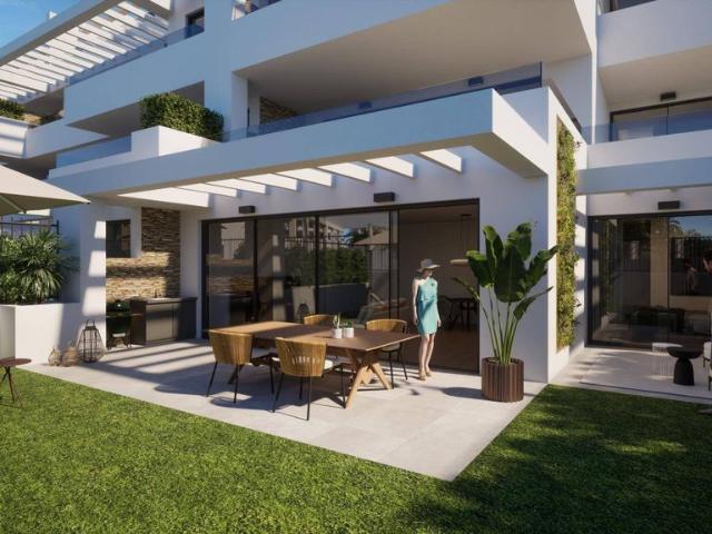 Piso de lujo en venta en Estepona, España