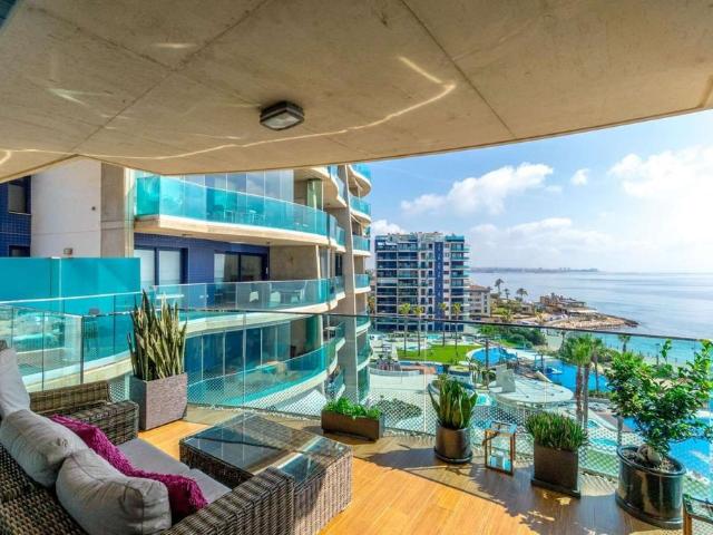 Piso de lujo en venta en Orihuela, España
