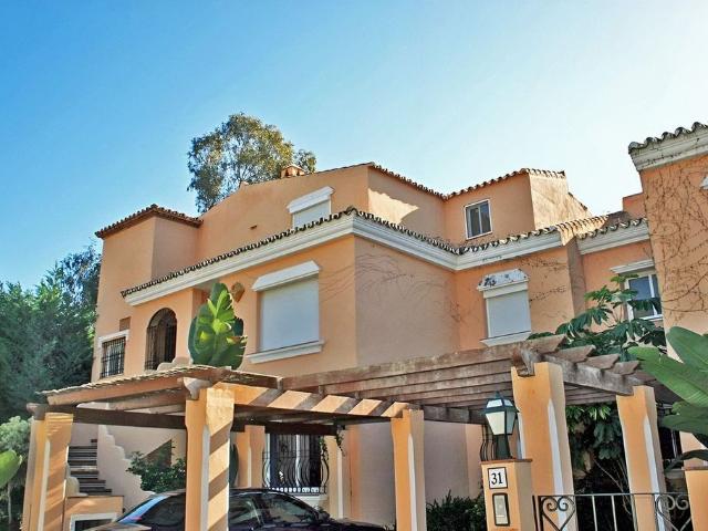 Piso de lujo en venta en New Golden Mile, España