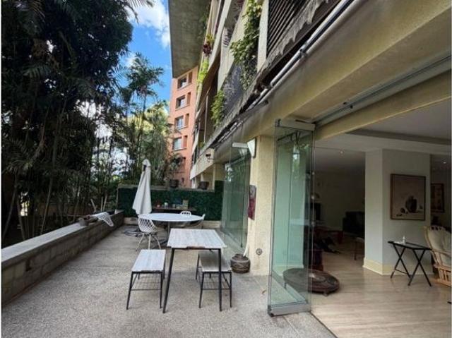 Piso de lujo en venta en Nueva Caracas, Venezuela