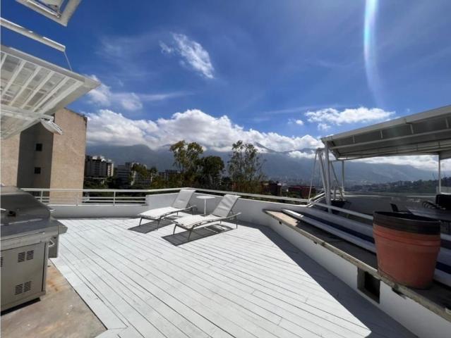 Piso de lujo en venta en Nueva Caracas, Venezuela