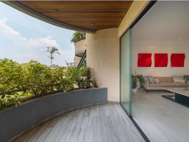Piso de lujo en venta en Nueva Caracas, Venezuela
