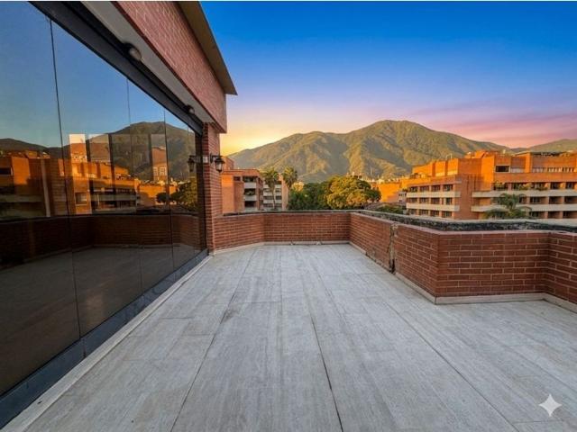 Piso de lujo en venta en Nueva Caracas, Venezuela