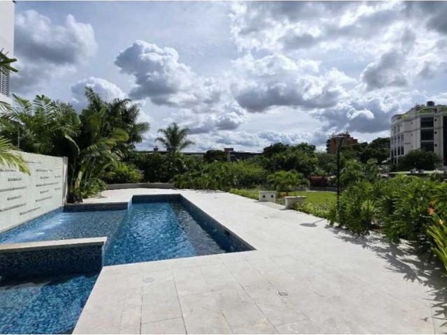 Piso de lujo en venta en Nueva Caracas, Venezuela