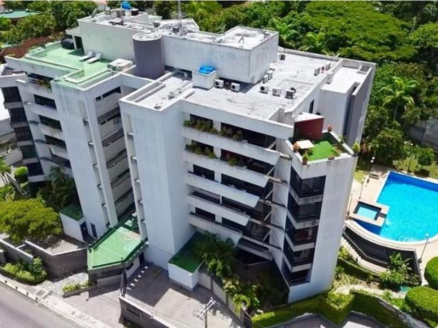 Piso de lujo en venta en Nueva Caracas, Distrito Capital