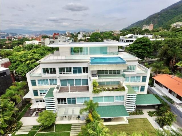 Piso de lujo en venta en Nueva Caracas, Distrito Capital
