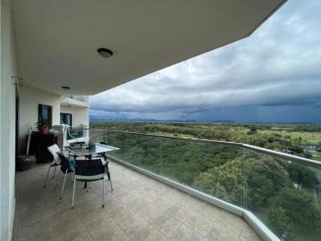Piso de lujo en venta en San Carlos, Panamá Oeste 129275 LuxuryEstate. Com