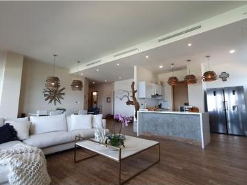 Piso de lujo en venta en Portobelo, Panamá 129270 LuxuryEstate. Com