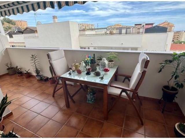 PISO DE TRES DORMITORIOS EN CALLE TAMADABA CALA DEL MORAL