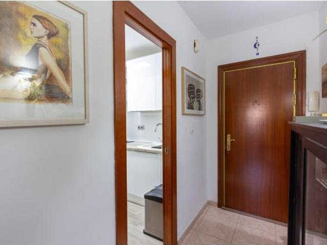 PISO DE TRES DORMITORIOS EN VERGELES