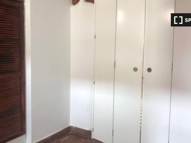 Piso de 1 dormitorio en alquiler en Universidad, Madrid