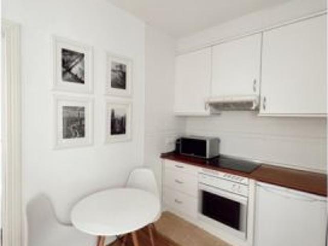 Piso de 1 dormitorio en alquiler en Universidad, Madrid