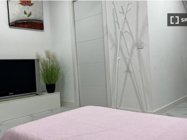 Piso de 1 dormitorio en alquiler en Ventas, gastos incluidos